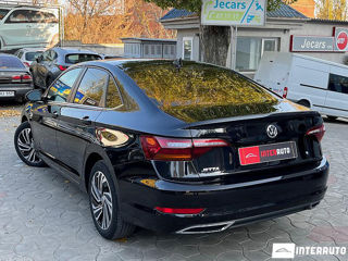Volkswagen Jetta foto 5