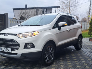 Ford EcoSport foto 2