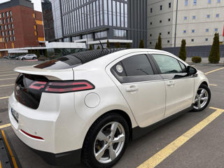 Chevrolet Volt фото 2