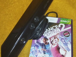 Продам Kinect для Xbox 360 + игра в подарок.