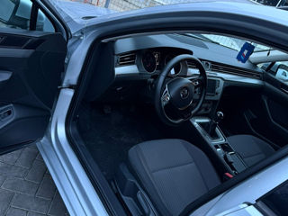 Volkswagen Passat foto 6