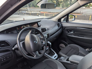 Renault Scenic foto 9