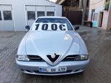 Alfa Romeo 166 foto 1