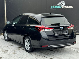 Toyota Auris foto 6