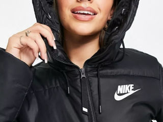 Scurta Nike foto 2