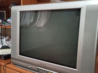 4 televizoare in stare ideala foto 1