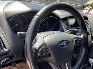 Ford Focus фото 5