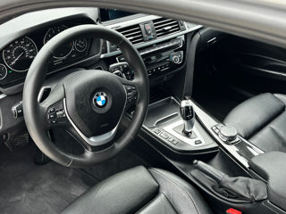 BMW 3 Series foto 12