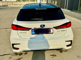 Lexus CT Series foto 6