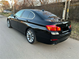 BMW 5 Series foto 4