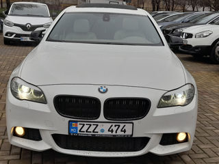 BMW 5 Series foto 1