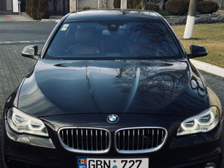 BMW 5 Series foto 2