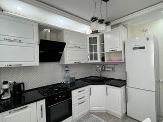 Apartament cu 2 camere, 53 m², Centru, Chișinău foto 7