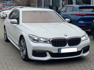 BMW 7 Series foto 4