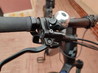 Bicicleta Cube Reaction Pro hibrid. foto 15