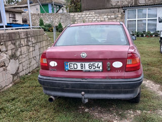 Opel Astra foto 3