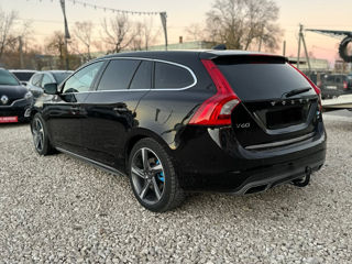 Volvo V60 foto 3