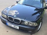 BMW 5 Series foto 1