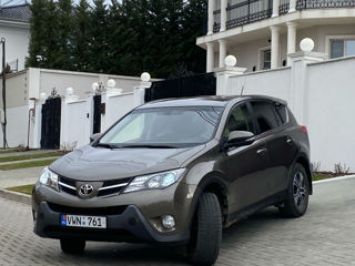 Toyota Rav 4  Chirie auto/Аренда авто - Livrare /Доставка 24/24