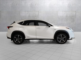 Lexus NX Series foto 2