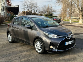 Toyota Yaris foto 3