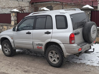 Suzuki Grand Vitara foto 3