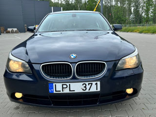 BMW 5 Series фото 4
