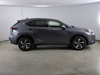 Lexus NX Series foto 5