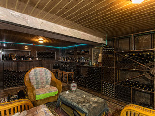 Imobilul se prezinta ca Locativa cit si pentru Busines foto 6