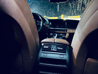 BMW 5 Series foto 5