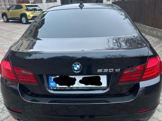 BMW 5 Series foto 3