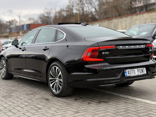 Volvo S90 foto 4