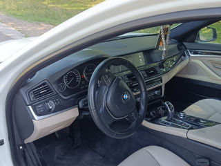 BMW 5 Series foto 3