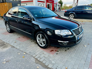 Volkswagen Passat foto 2