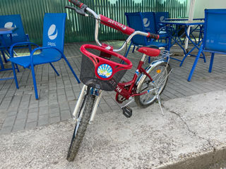 Vând bicicletă pentru copii