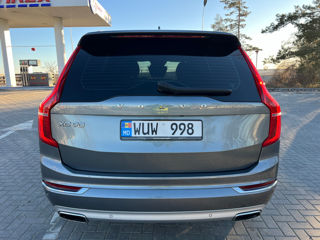 Volvo XC90 foto 4