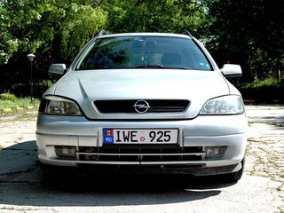 Opel Astra foto 1