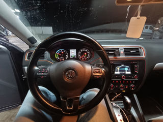 Volkswagen Jetta foto 2