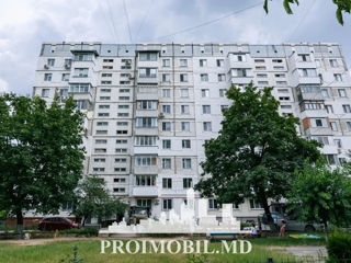 Apartament cu 3 camere, 72 m², Botanica, Chișinău foto 17