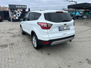 Ford Kuga foto 5