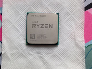 AMD Ryzen 3 3200G (БУ. без коробки) фото 0