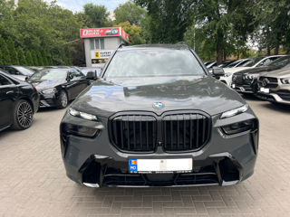 BMW X7 foto 1