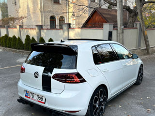 Volkswagen Golf foto 6