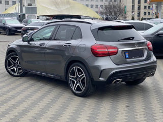 Mercedes GLA foto 5