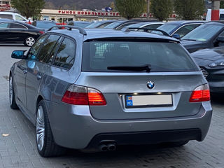 BMW 5 Series foto 5