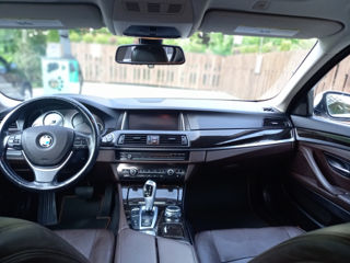 BMW 5 Series foto 4