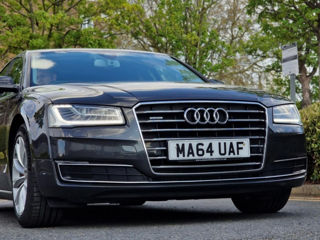 Audi A8 foto 1