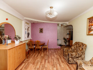Apartament cu 3 camere, 106 m², Buiucani, Chișinău foto 7