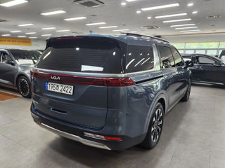 KIA Carnival foto 3