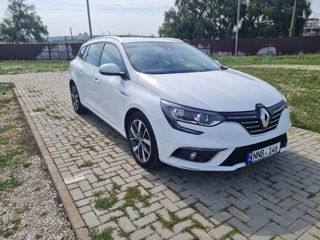 Renault Megane foto 2